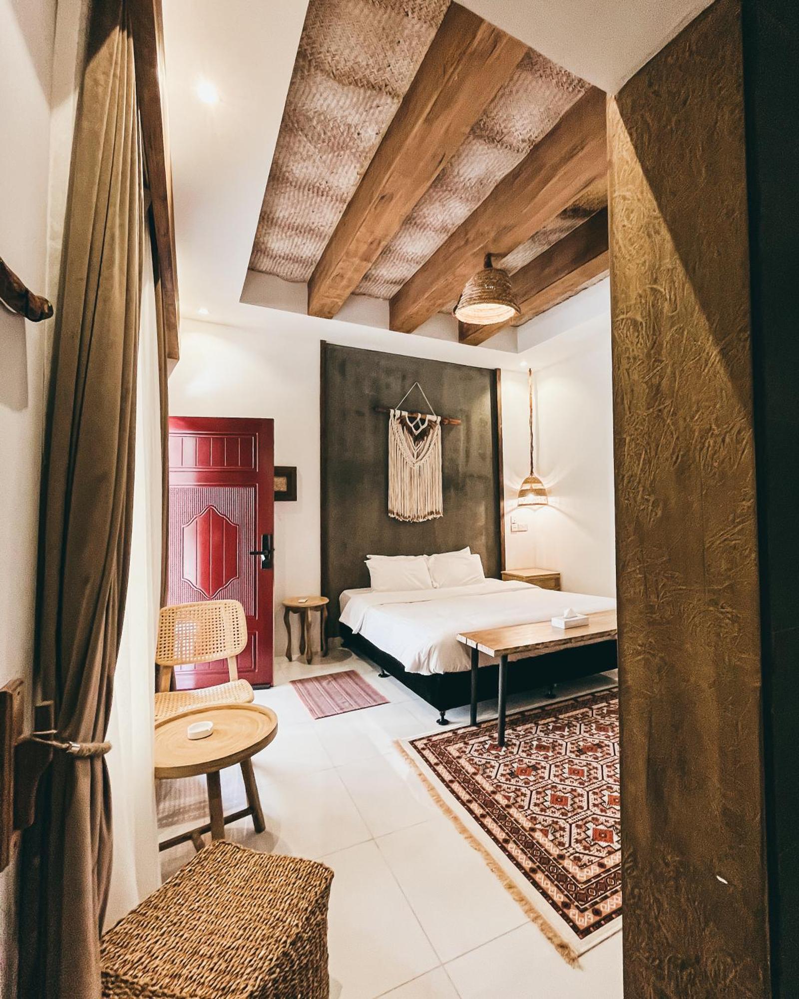Nomad Inn Tiwi エクステリア 写真